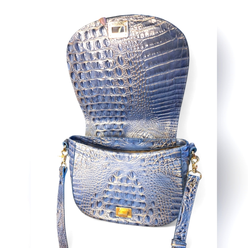 Brahmin Briar Croc Embossed Leather Heavenly Blue Ombre Melbourne Crossbody - Picture 7 of 9